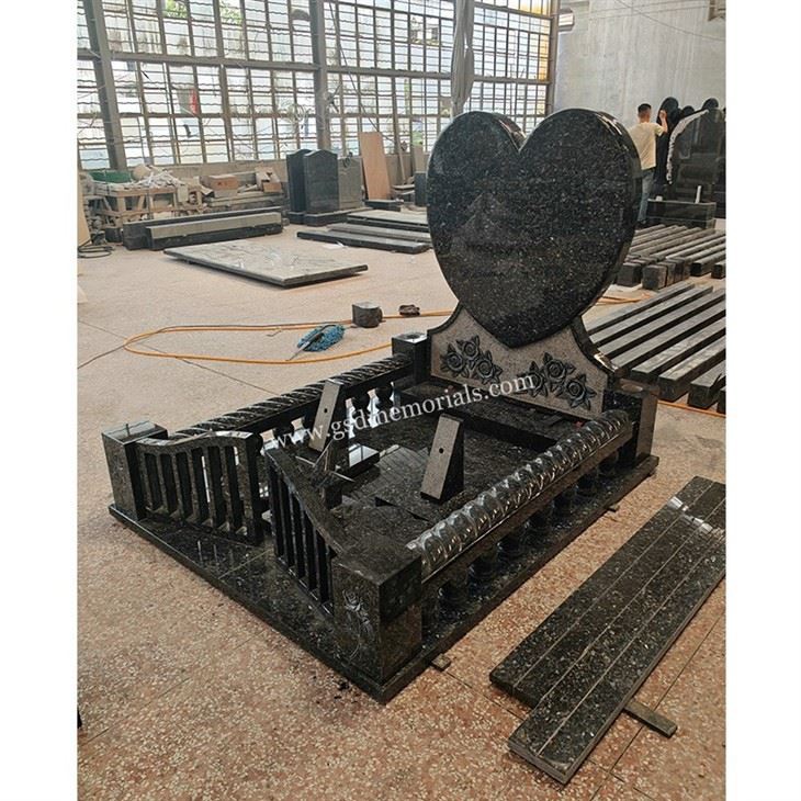 Heart with Roses Headstone