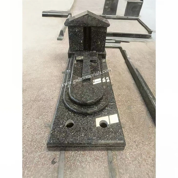 Roof Headstone Kerbset